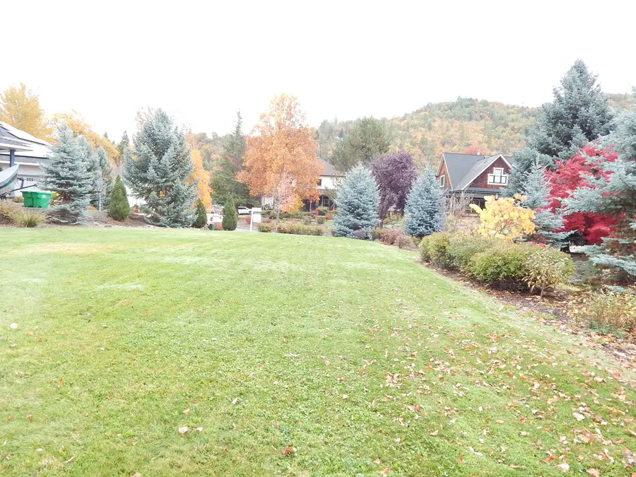 330 Penny, Shady Cove, OR 97539 - Image #2