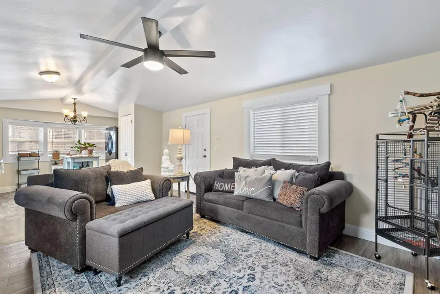 61445 SE 27th, Bend, OR 97702 - Image #2