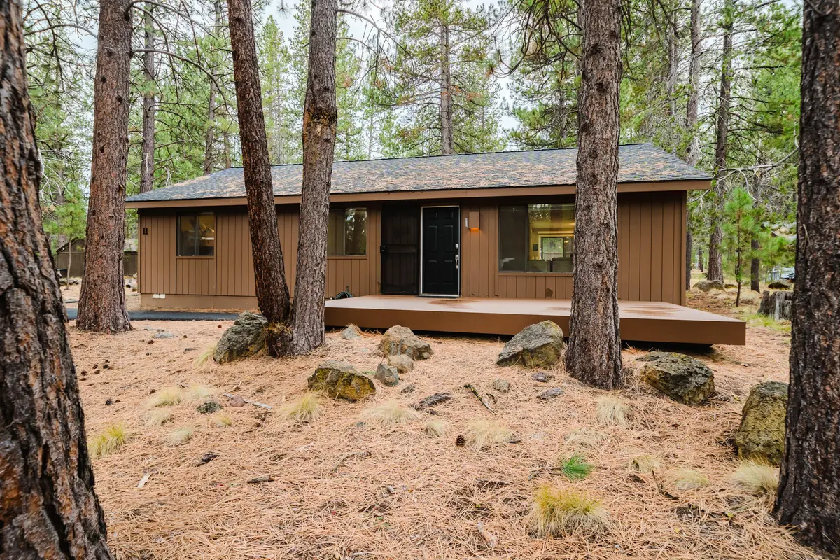 18015 Diamond Peak, Sunriver, OR 97707 - Image #1