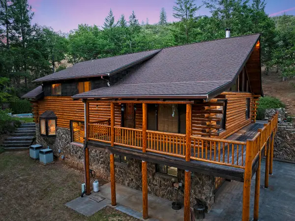 5361 Highway 238, Jacksonville, OR 97530