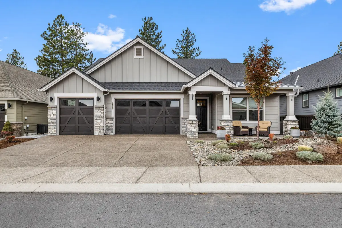 3043 NW Hidden Ridge, Bend, OR 97703 - Image #1