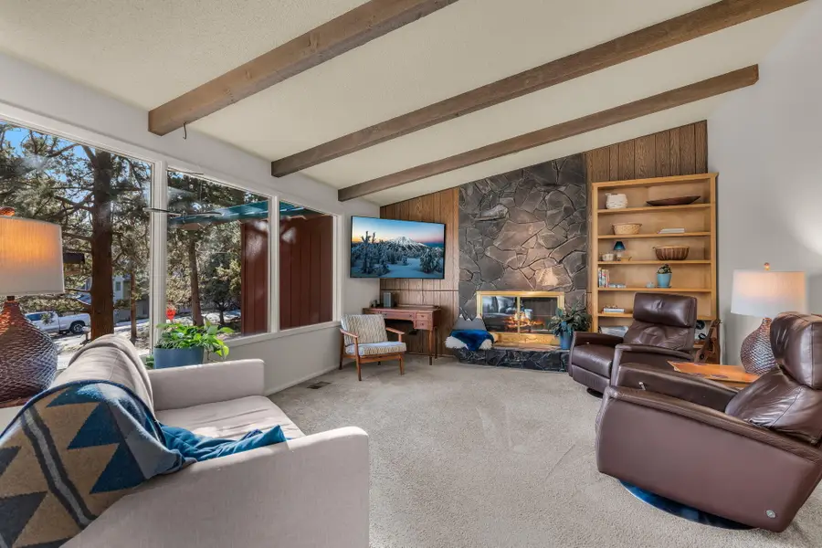 1410 NW Saginaw Avenue, Bend, OR 97703 - Image #3