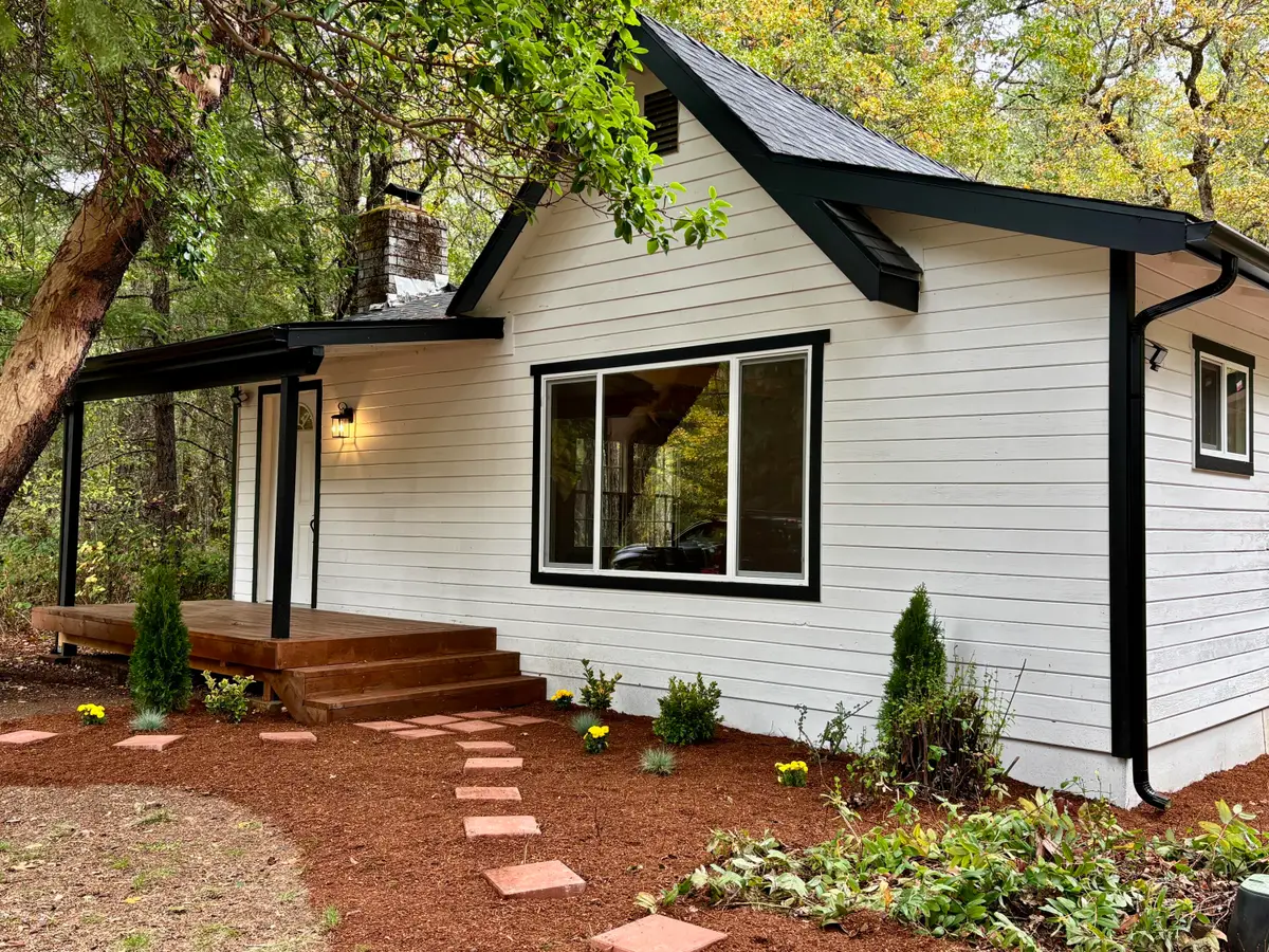 3115 Rockydale, Cave Junction, OR 97523 - Image #1