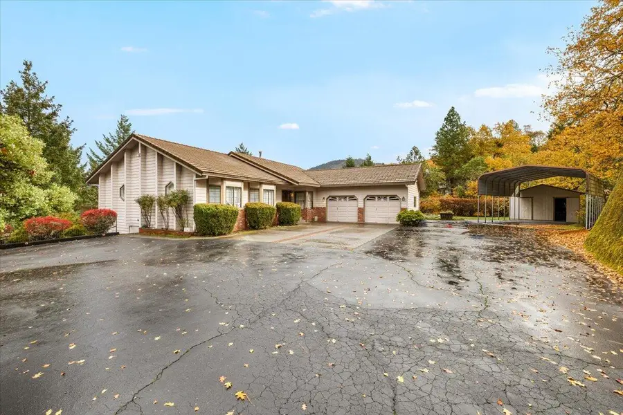 495 Harper, Grants Pass, OR 97527 - Image #2