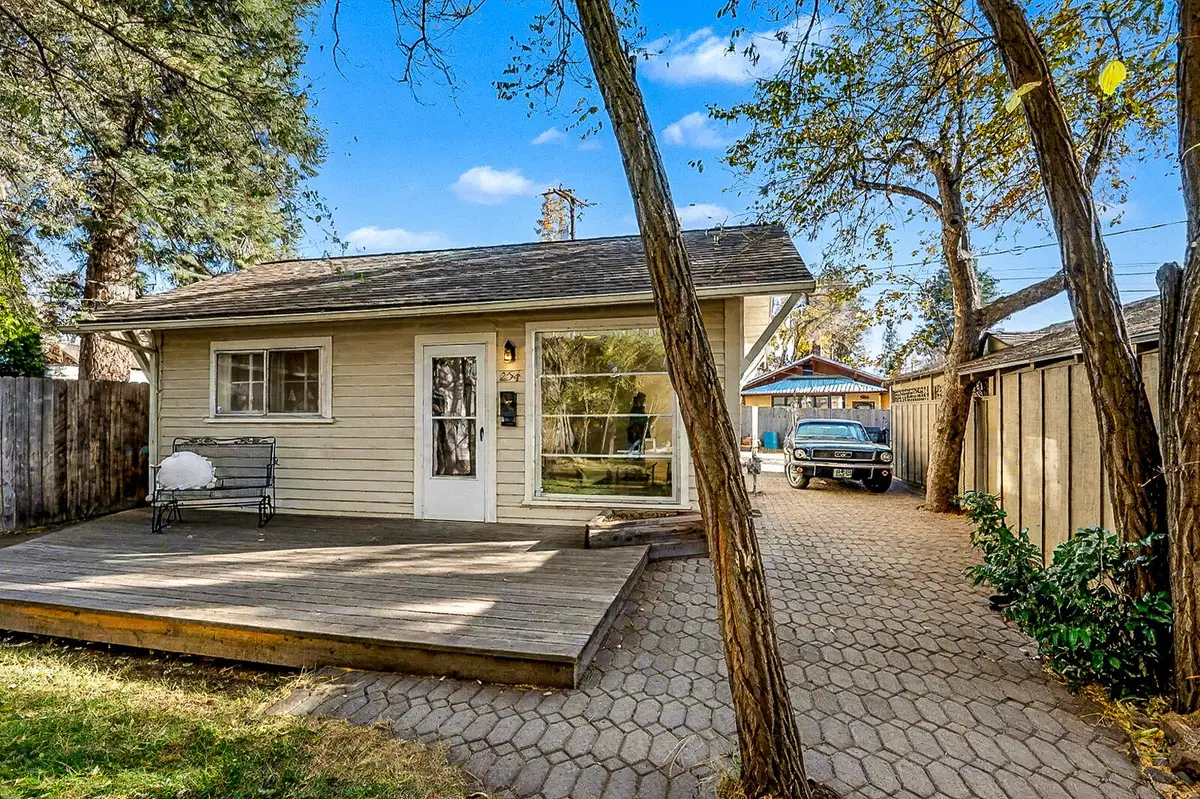 254 NW Congress Street, Bend, OR 97703 - Image #1