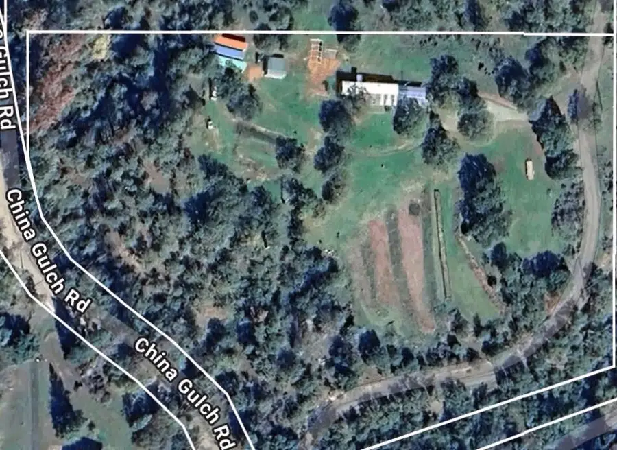 1652 China Gulch, Jacksonville, OR 97530 - Image #2