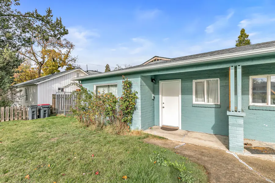 1048 W 13th, Medford, OR 97501 - Image #3