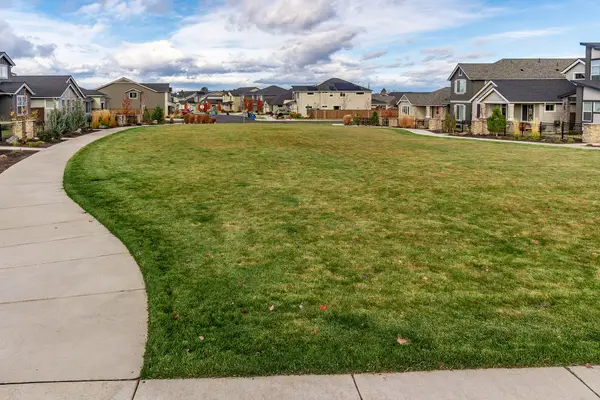 3731 Eagle, Bend, OR 97701