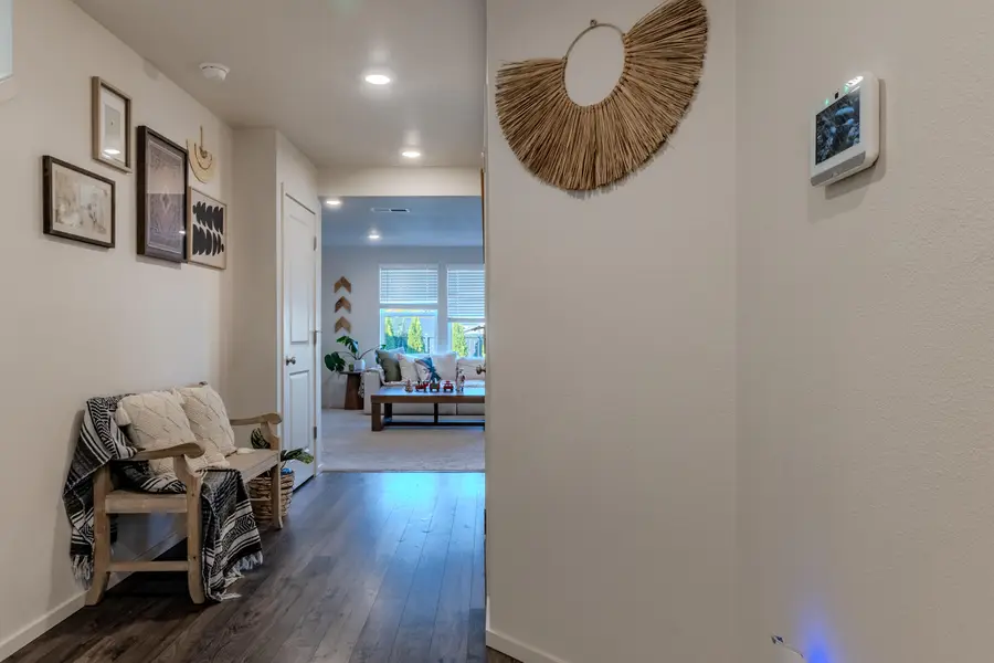 529 Black Bear, Medford, OR 97501 - Image #3