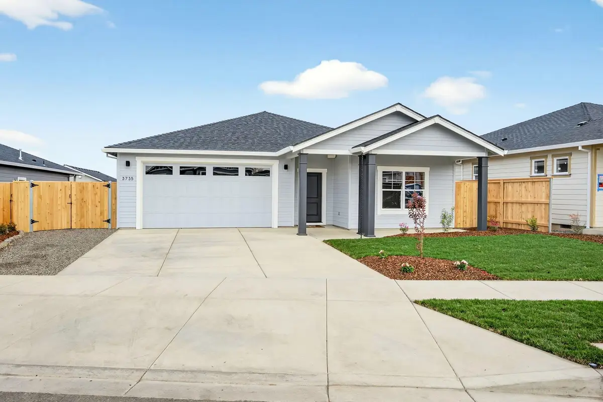 3735 Carlin, Medford, OR 97504 - Image #1