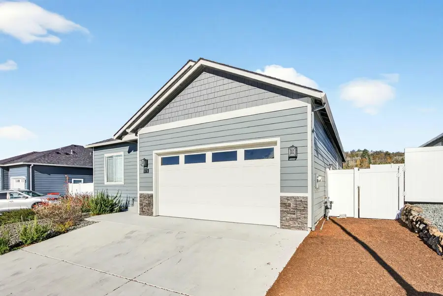 1731 Luxor, Medford, OR 97504 - Image #3