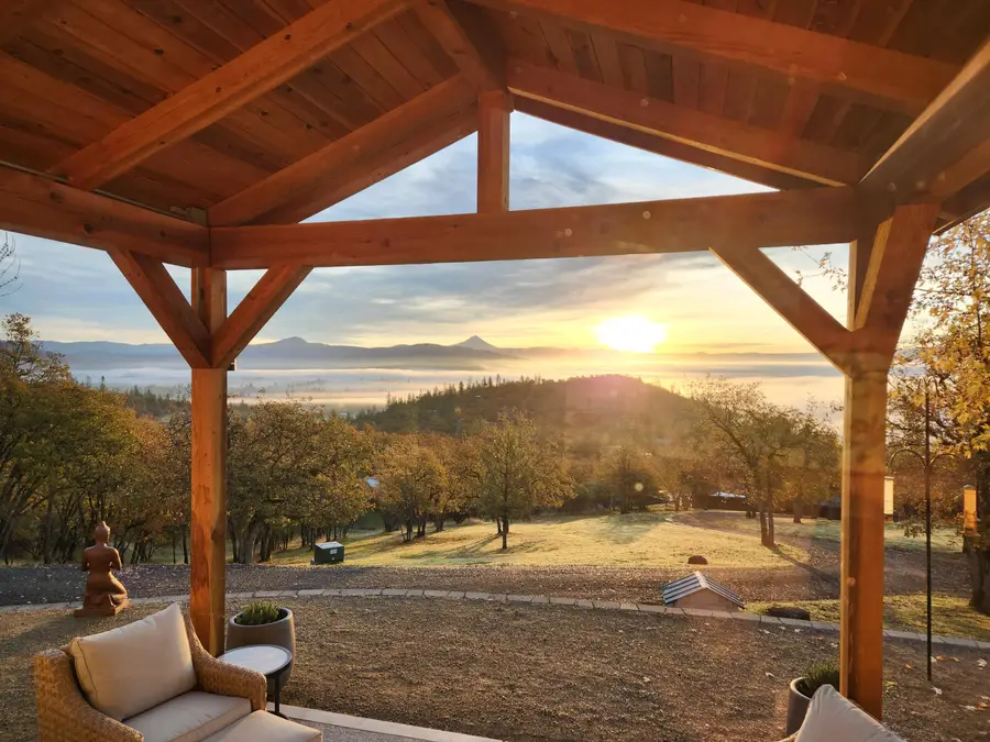 198 Flamingo, Eagle Point, OR 97524 - Image #3