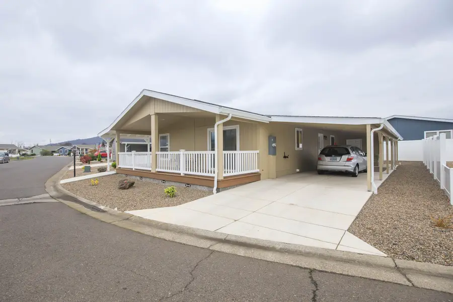 333 Mountain View, Talent, OR 97540 - Image #3