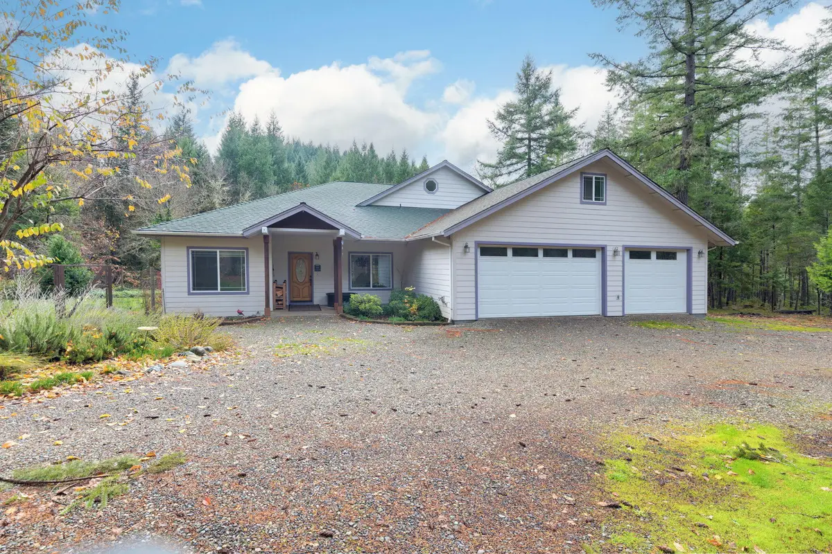 36793 Redwood Highway, Cave Junction, OR 97523 - Image #1
