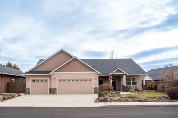 1752 NW Upas, Redmond, OR 97756