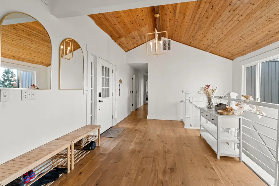 1383 Highcrest Drive, Medford, OR 97504 - Image #3