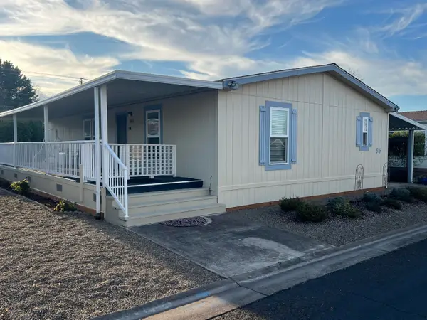 255 Colver Road #85, Talent, OR 97540