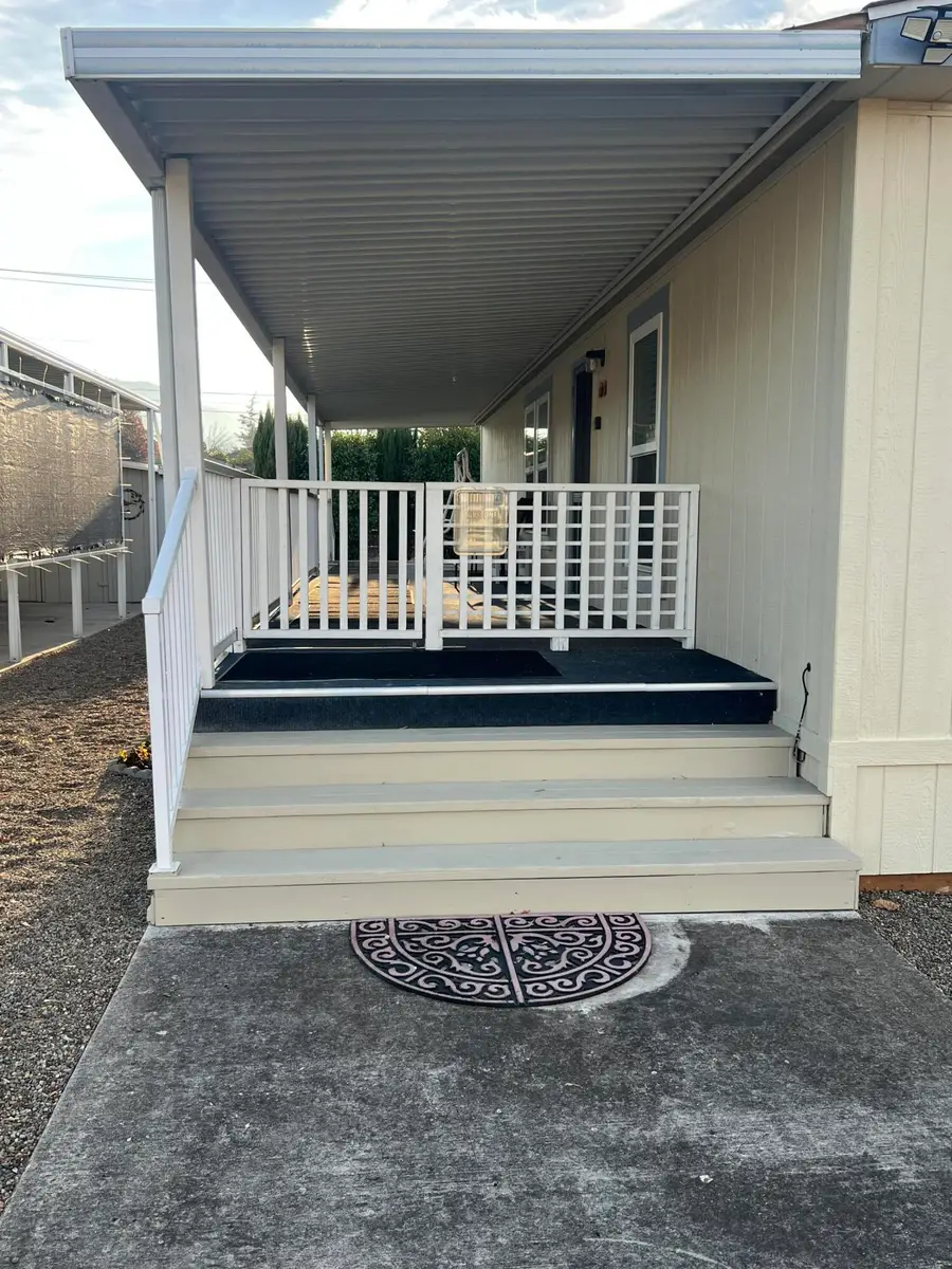 255 Colver Road #85, Talent, OR 97540 - Image #2