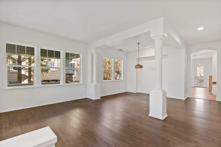 61624 Suttle Lake Sw, Bend, OR 97702 - Image #3