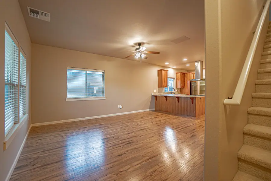 227 Wintersage, Talent, OR 97540 - Image #2