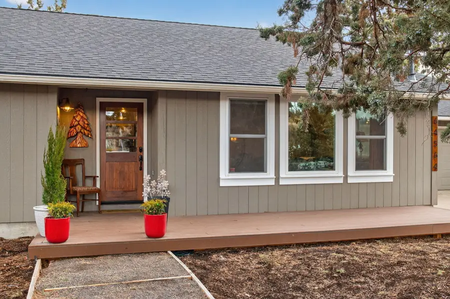 64564 Riverview, Bend, OR 97703 - Image #2