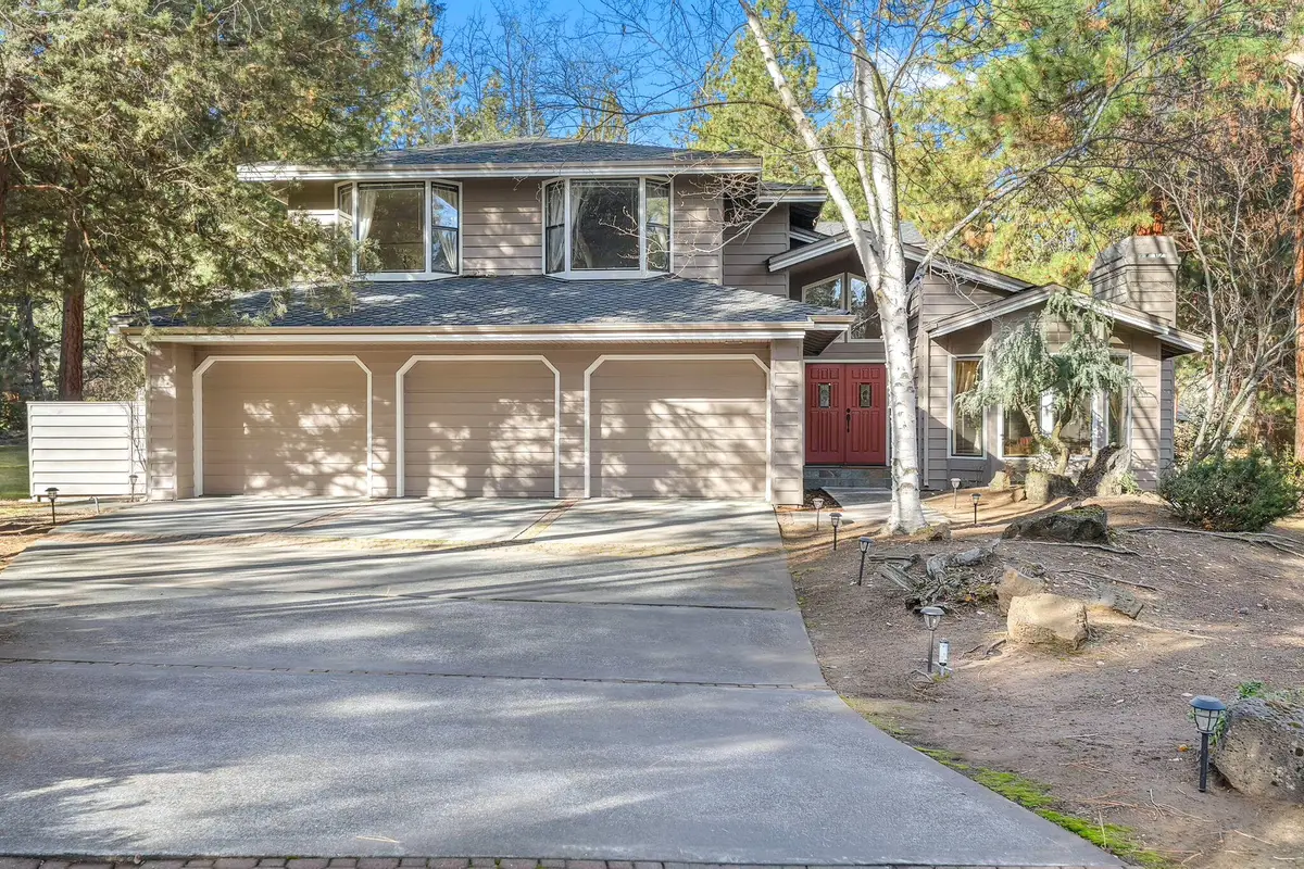 20430 Snowmass Court, Bend, OR 97702 - Image #1