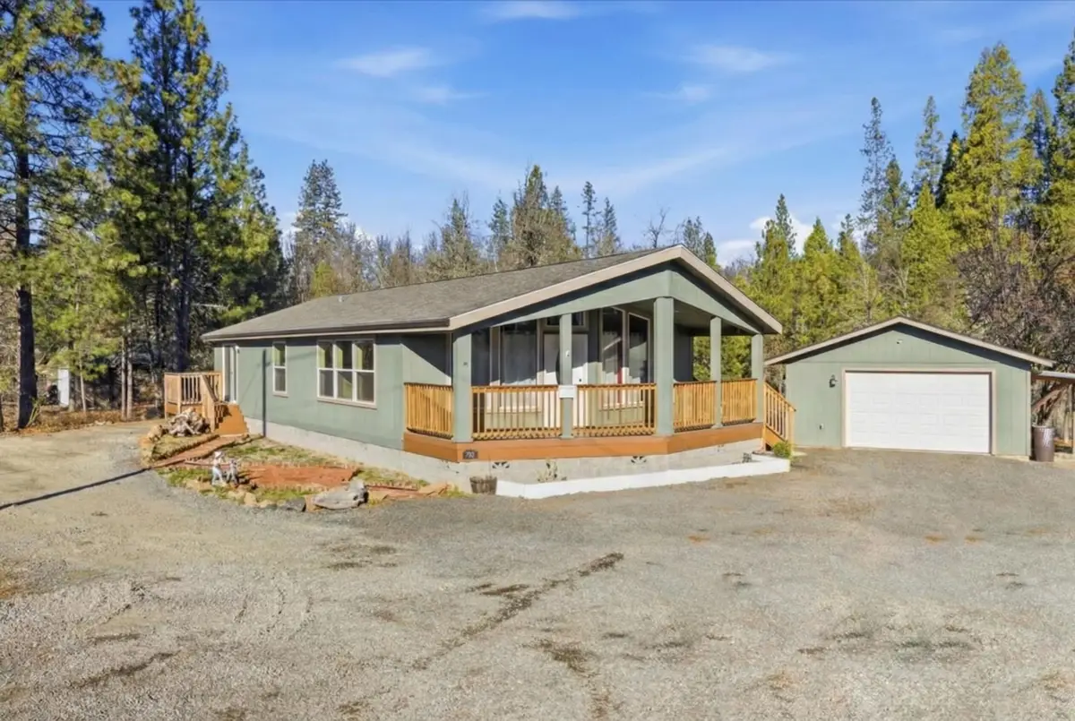 99 Truck, Butte Falls, OR 97522 - Image #1