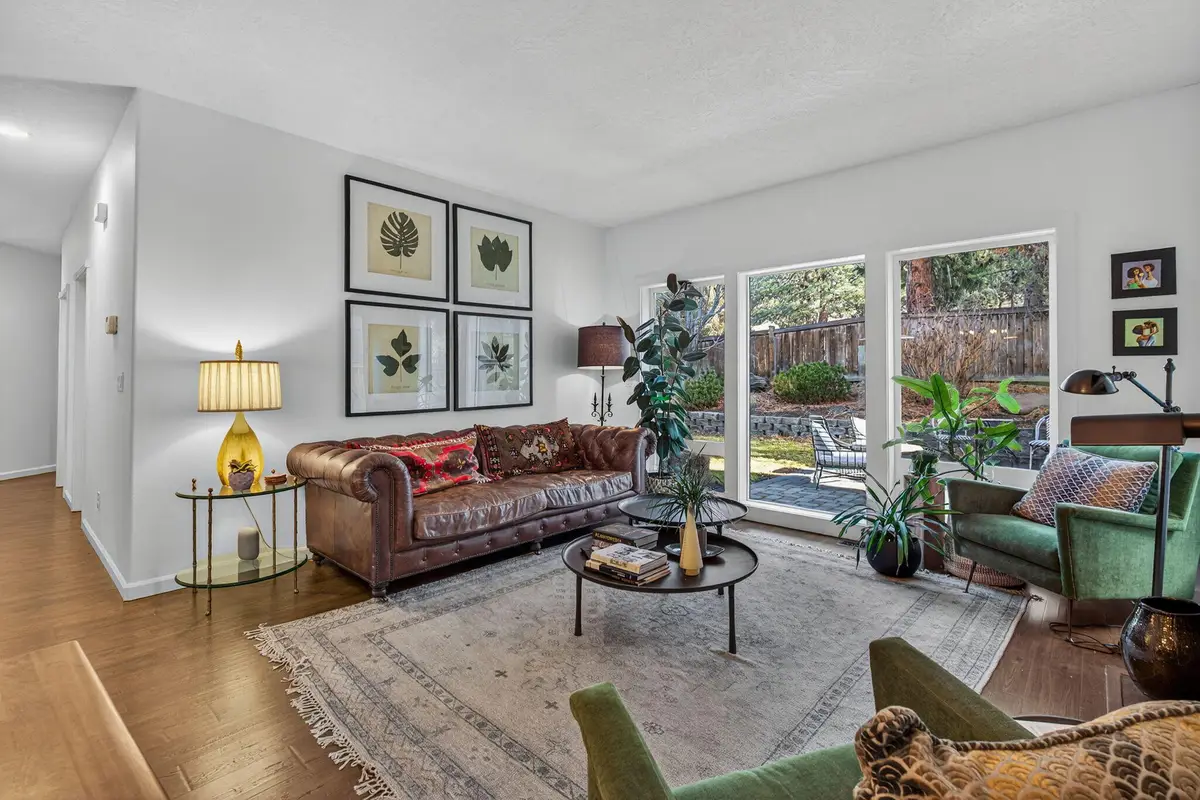 2382 NW Summerhill, Bend, OR 97703 - Image #1