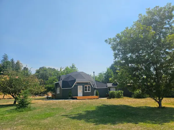 1931 Dellwood, Grants Pass, OR 97526