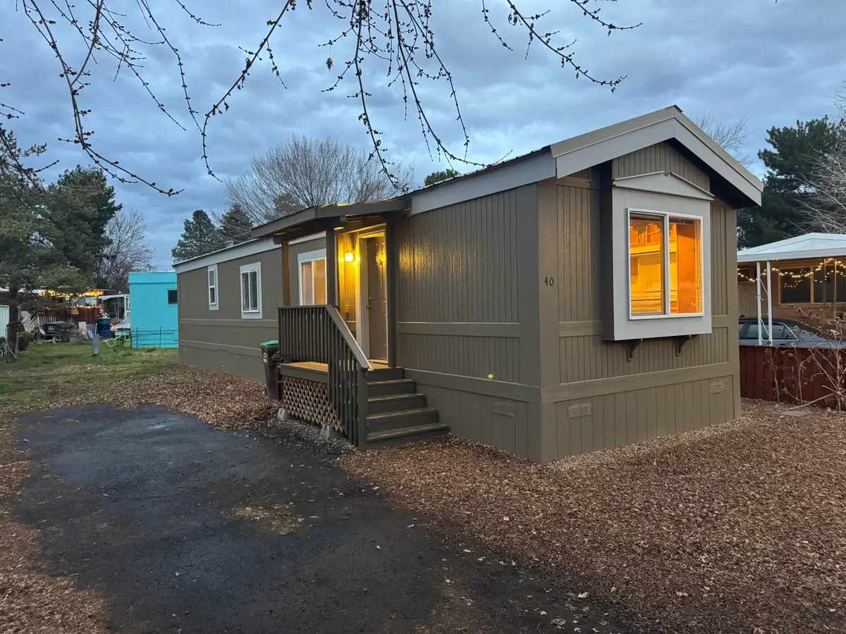 205 SE Lynn, Prineville, OR 97754 - Image #1