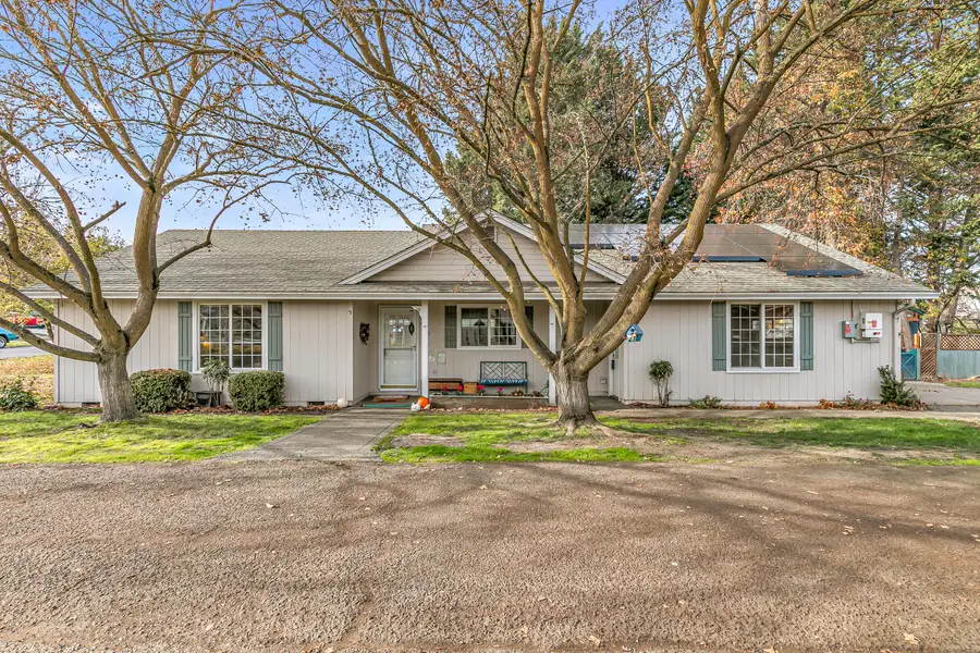 439 Midway, Medford, OR 97501 - Image #2