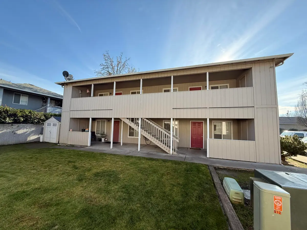 517 Western Avenue #17-20, Medford, OR 97501 - Image #1