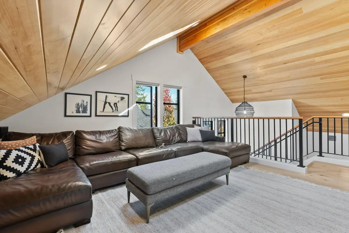 1185 NW Singleton, Bend, OR 97703 - Image #1