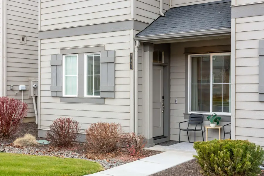 2561 NE Purcell, Bend, OR 97701 - Image #2