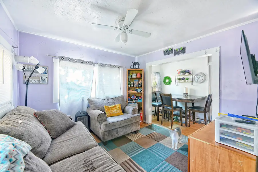 575 SW Sw G, Grants Pass, OR 97526 - Image #3