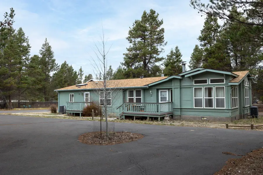 15728 Eastwind, La Pine, OR 97739 - Image #2