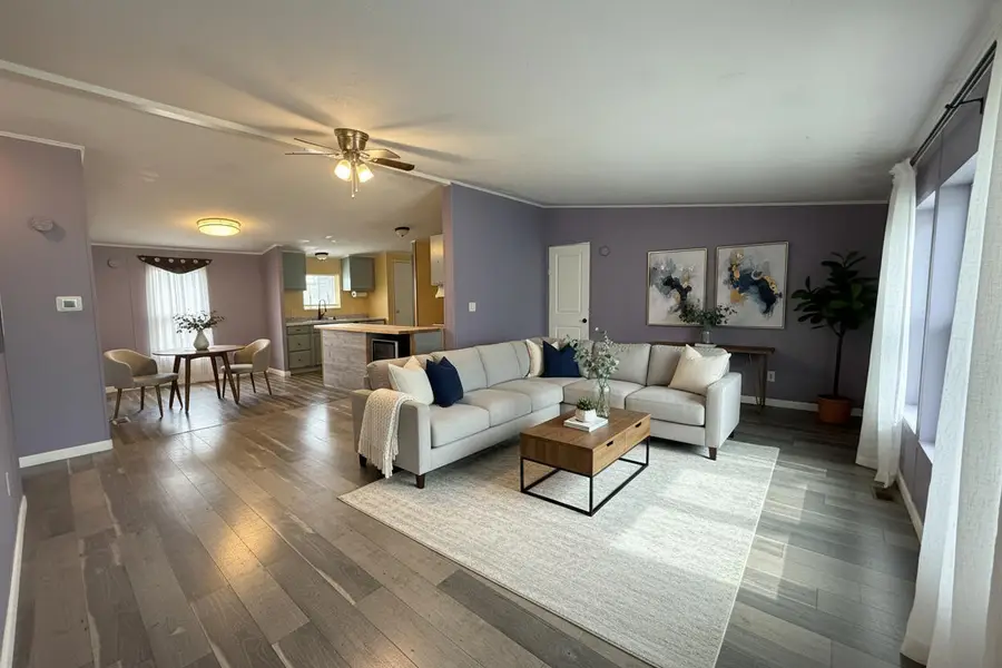 2622 Falcon, White City, OR 97503 - Image #2