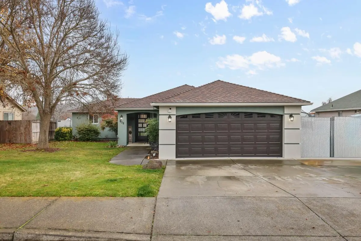 438 Westminster Drive, Eagle Point, OR 97524 - #1