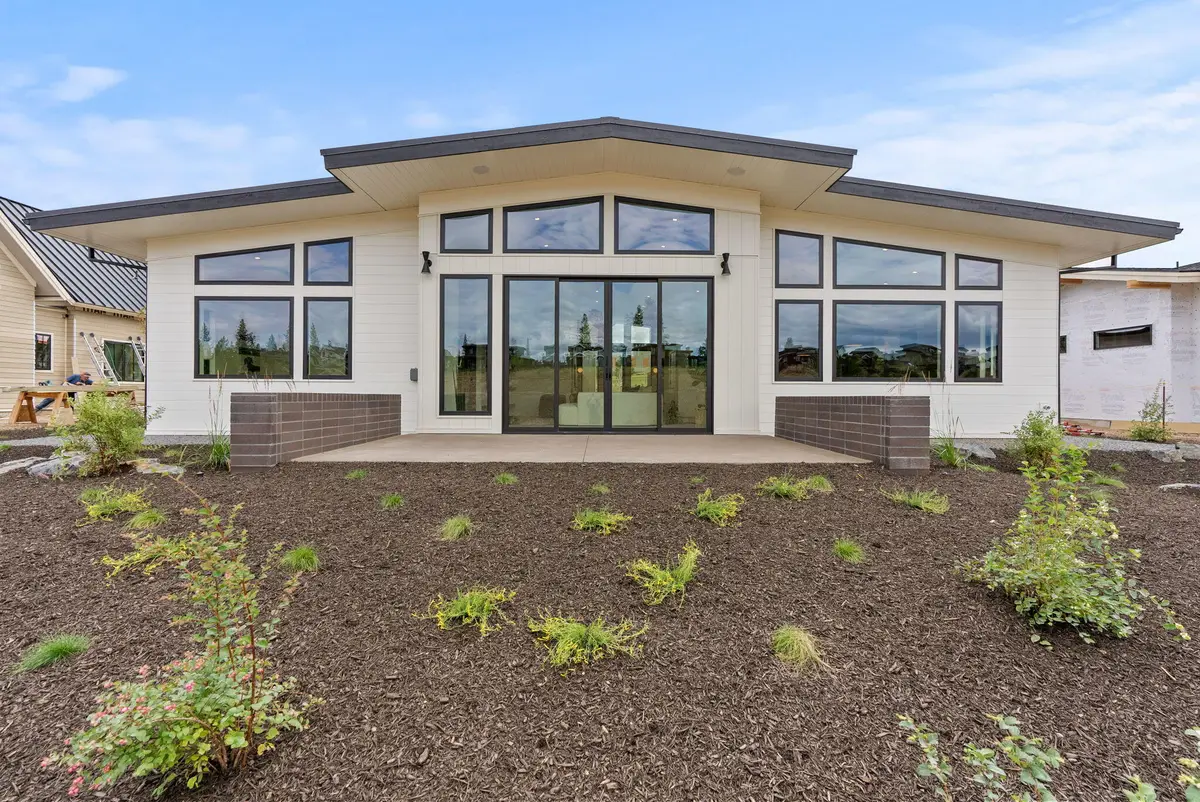 3122 NW Crossing, Bend, OR 97703 - Image #1