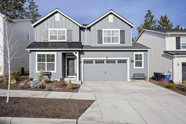 4303 SW Rhyolite, Redmond, OR 97756