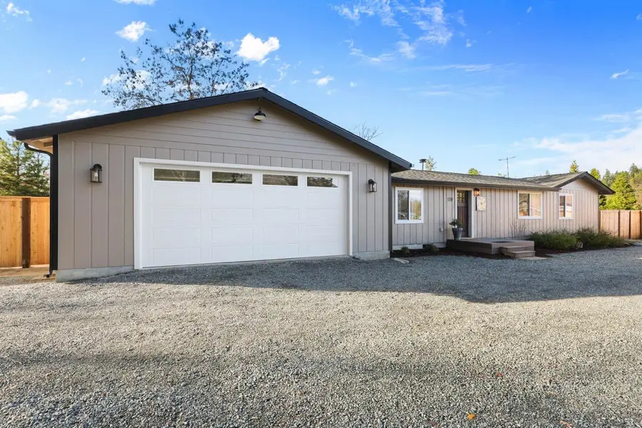 110 Stonebrook, Merlin, OR 97532 - Image #2