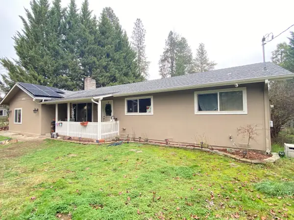 7994 E Evans Creek, Rogue River, OR 97537