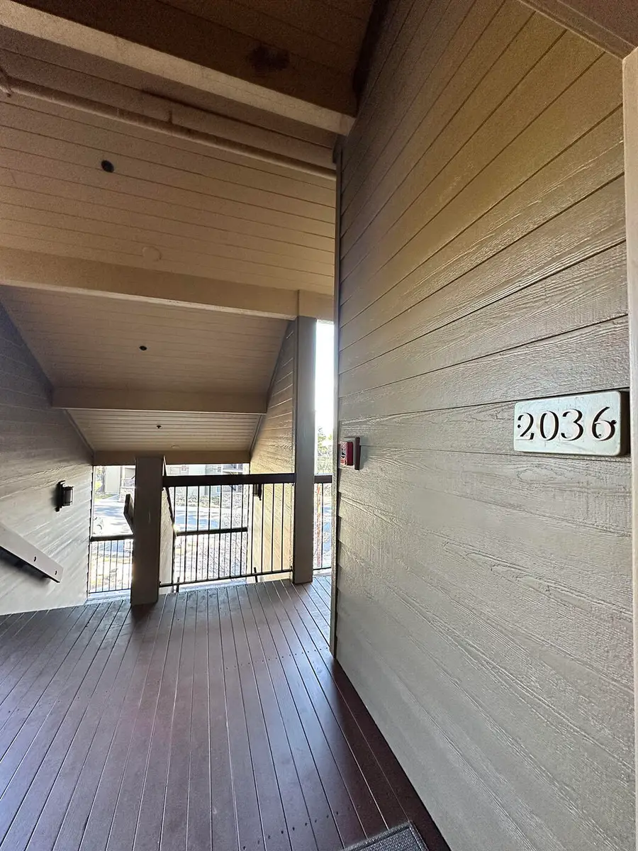 18575 SW Century, Bend, OR 97702 - Image #2