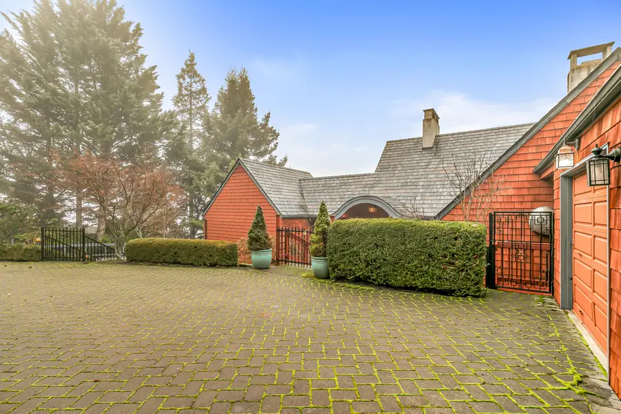 443 Conestoga Circle, Jacksonville, OR 97530 - #2