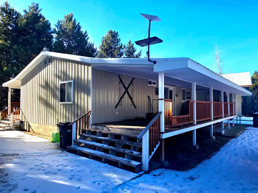 1287 Fort Jack Pine, Gilchrist, OR 97737 - Image #2