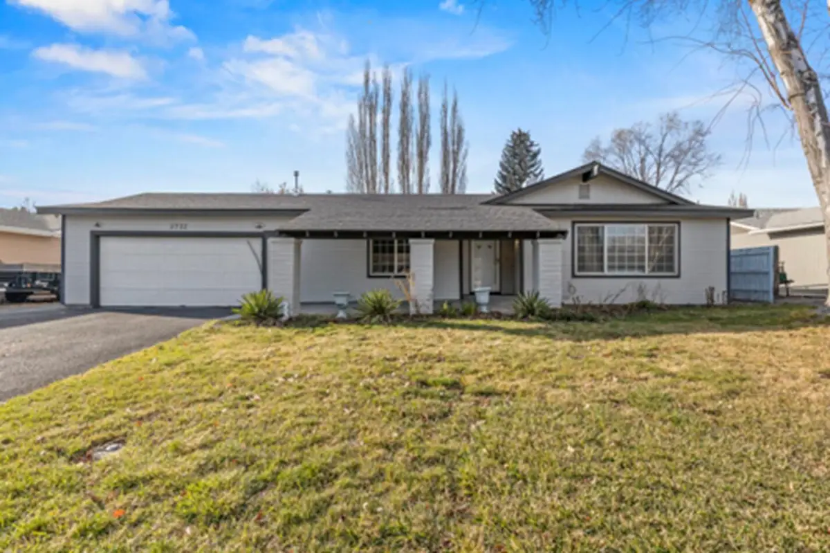 3732 Grenada, Klamath Falls, OR 97603 - Image #1