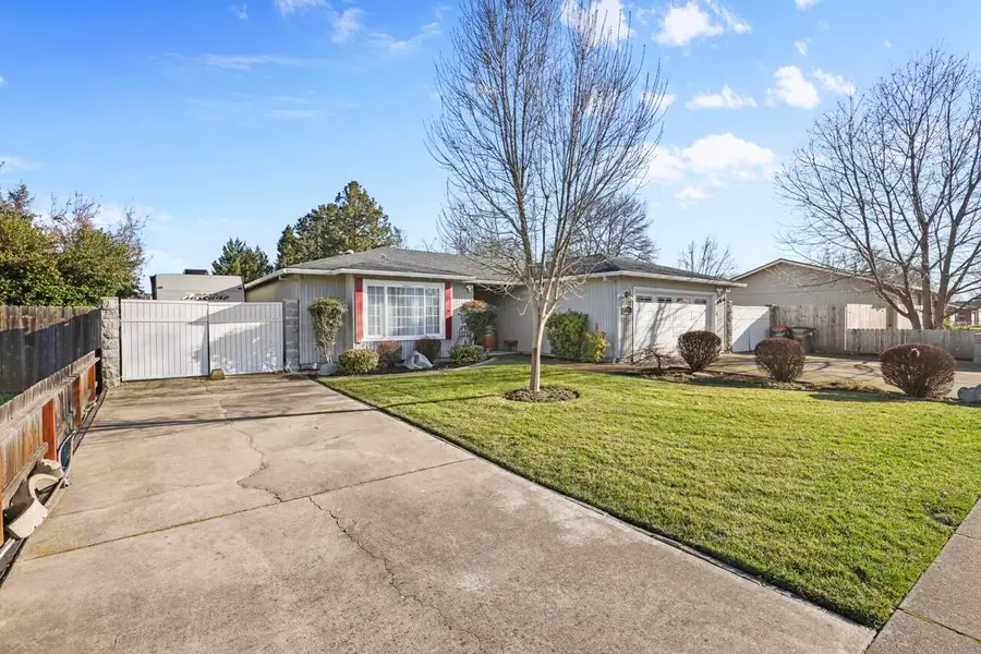 1378 Glengrove, Central Point, OR 97502 - Image #3