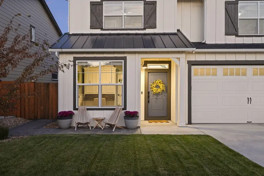 61394 Coachman Way, Bend, OR 97702 - #2