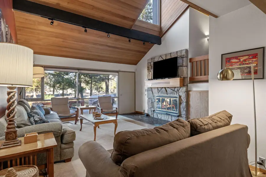 57283 Meadow House, Sunriver, OR 97707 - Image #3