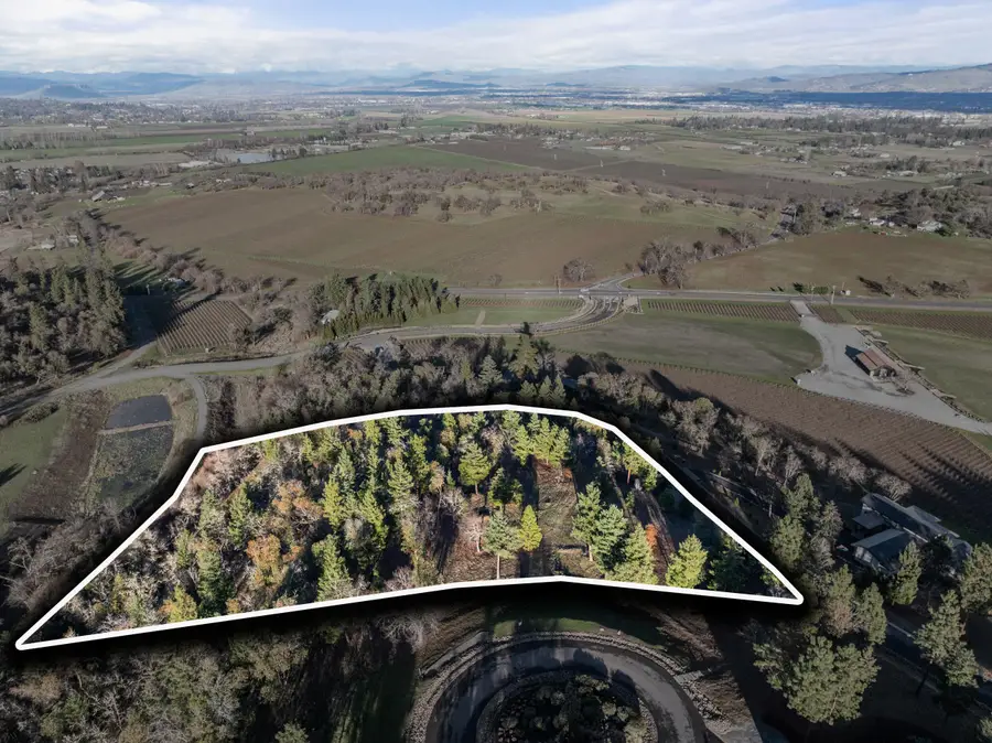 70 Vineyard View, Medford, OR 97501 - Image #2
